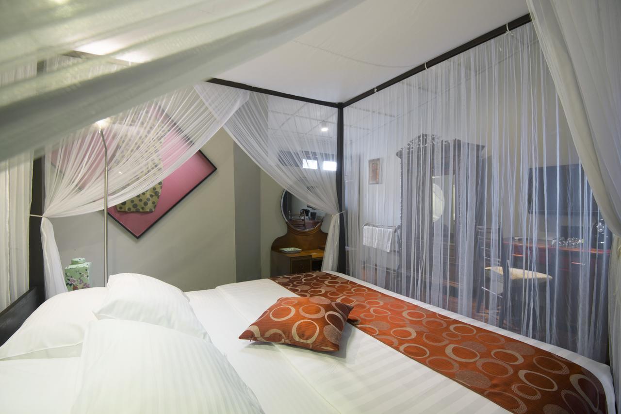 Hotel Noordin Mews 3*
