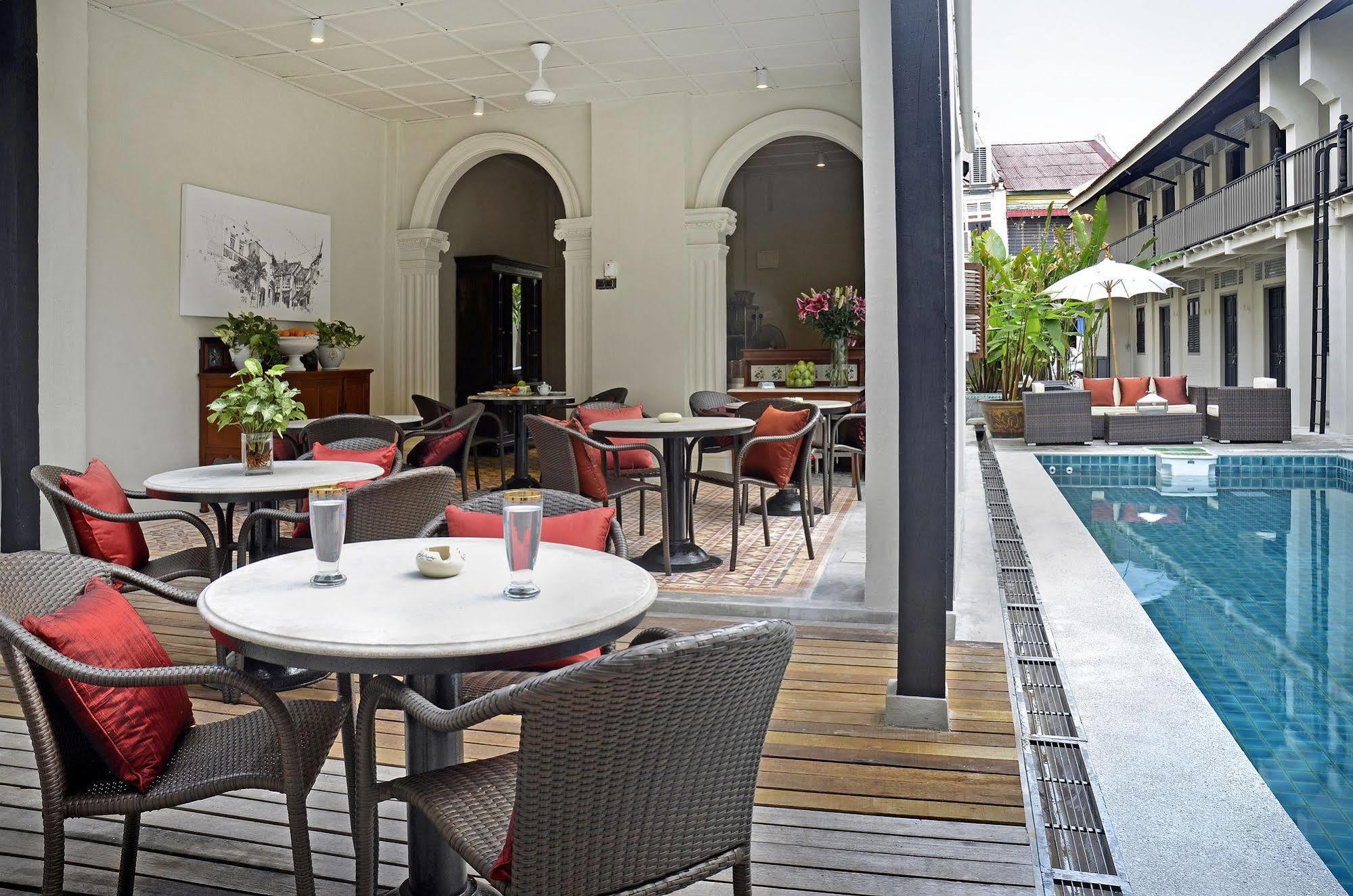 Hotel Noordin Mews George Town